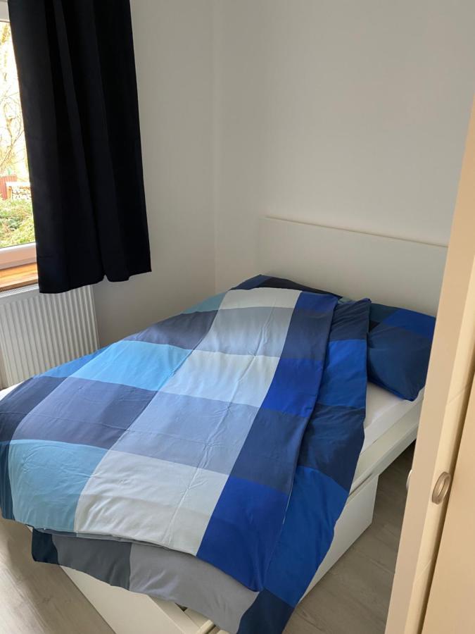 Zentrale und schöne Ferienwohnung Lübeck Exterior foto