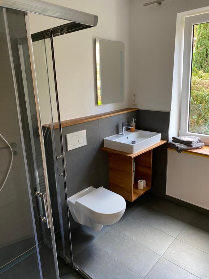 Zentrale und schöne Ferienwohnung Lübeck Exterior foto